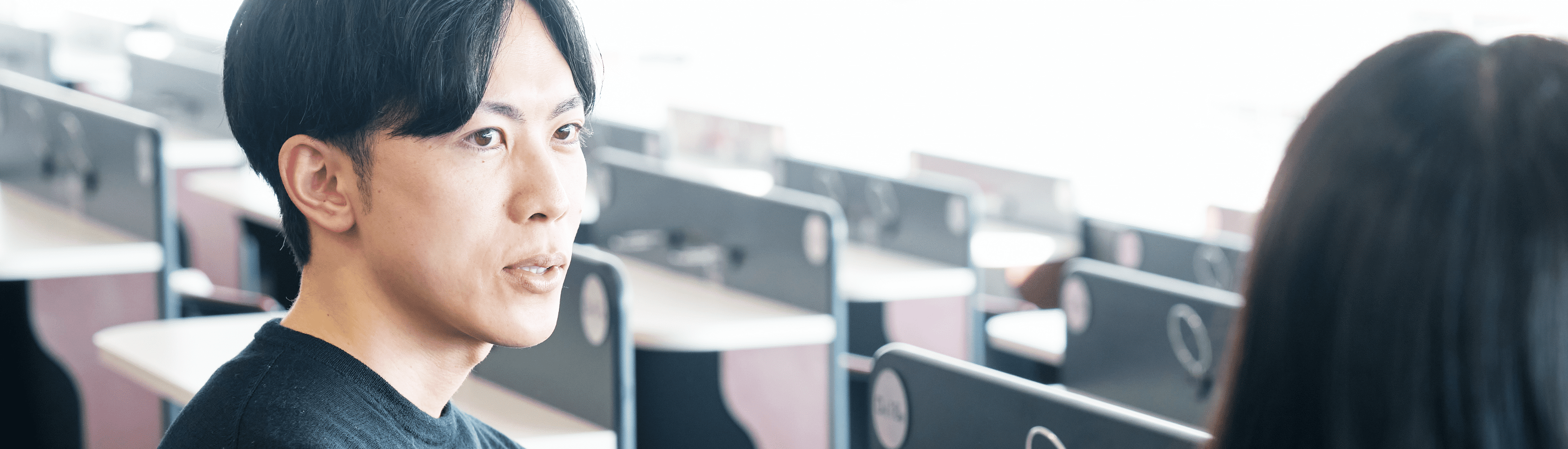 中堅社員座談会の様子